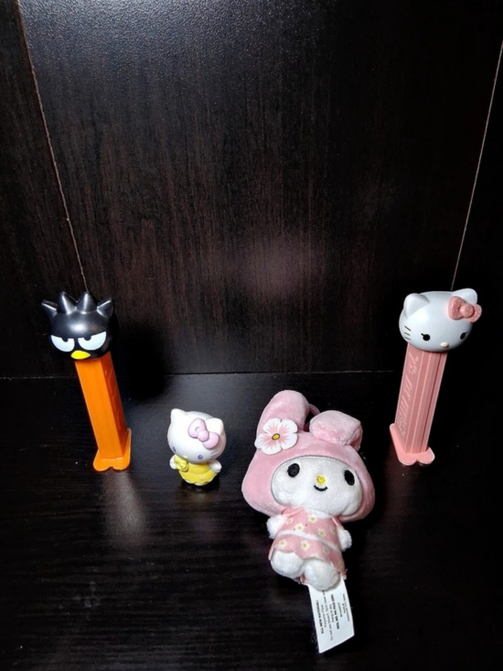 Sanrio Hello Kitty and Friends character lot Pink & White